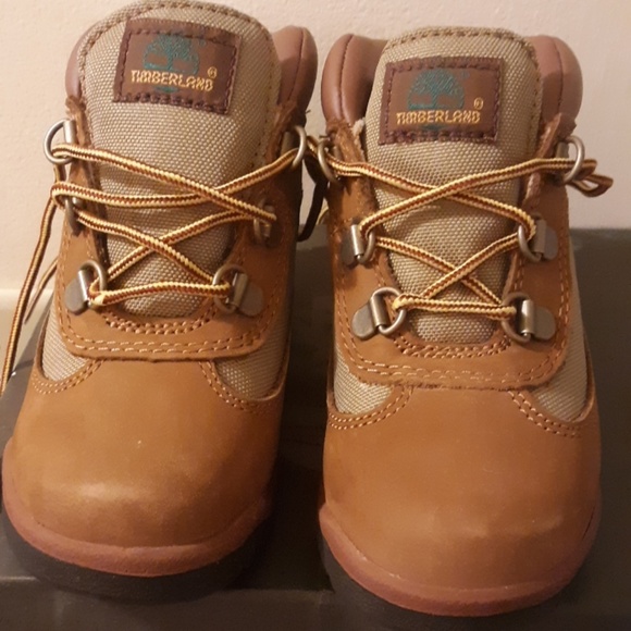 Childrens Timberlands - Picture 6 of 7